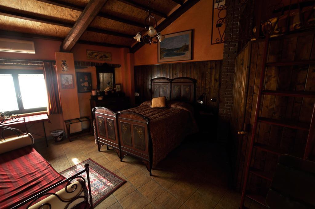 B&B Edera Castagnole Piemonte Bagian luar foto